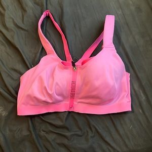 34 DD Victoria Secret Sports Bra
